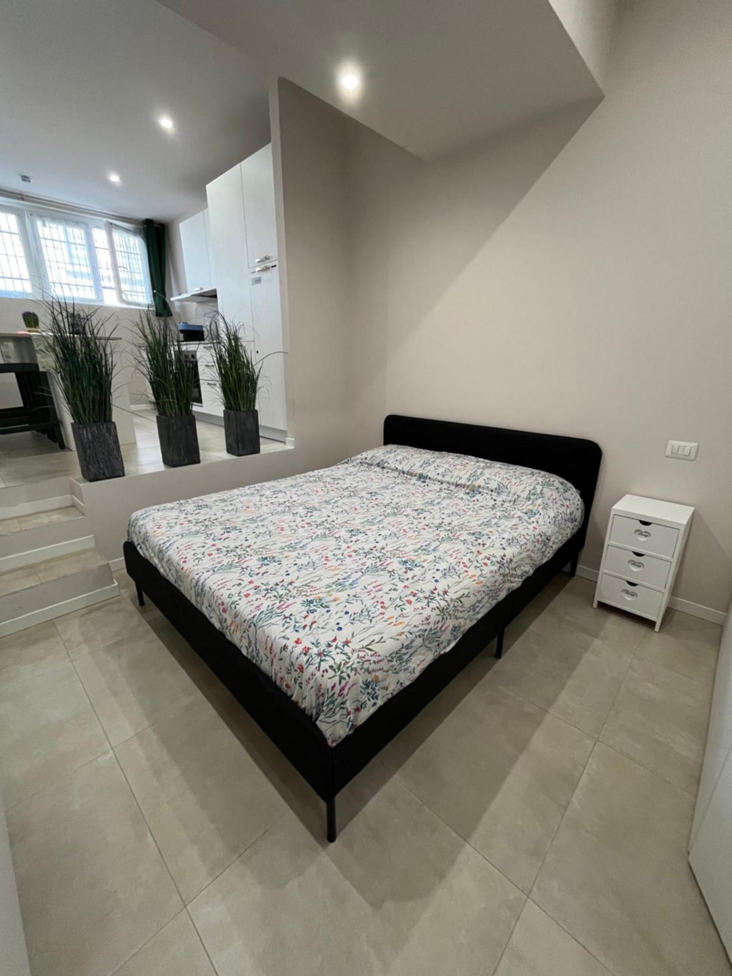 Monolocale Piazza Gambara M1 Apartment Milan Exterior photo